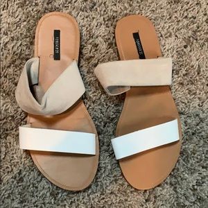 Size 7 cute slip on sandals